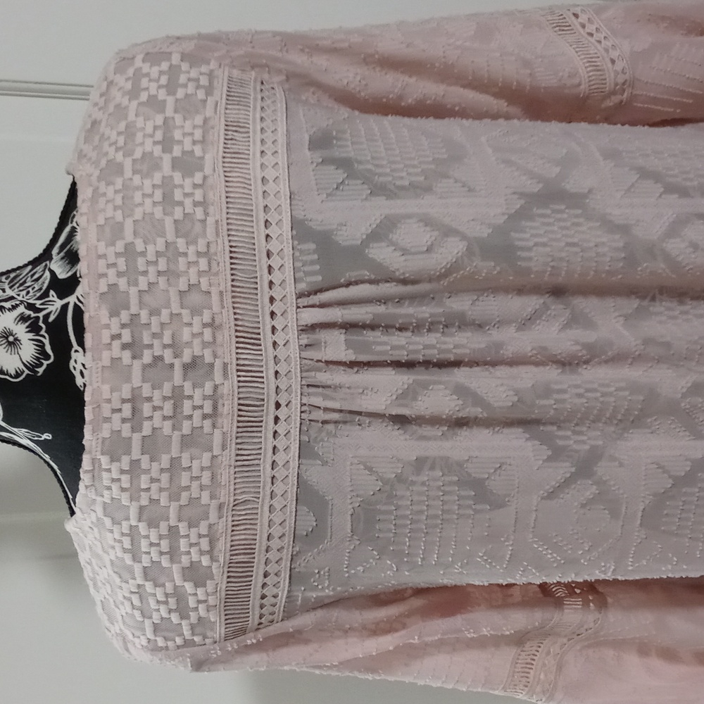 💗Anthropologie Floreat💗 - Rose Pink Eyelet Bell Sleeve Esme Cover-Up Dress - Picture 10 of 16